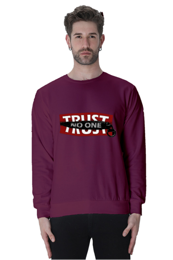 The graphic sweatshirt "Trust No One" - Image 8