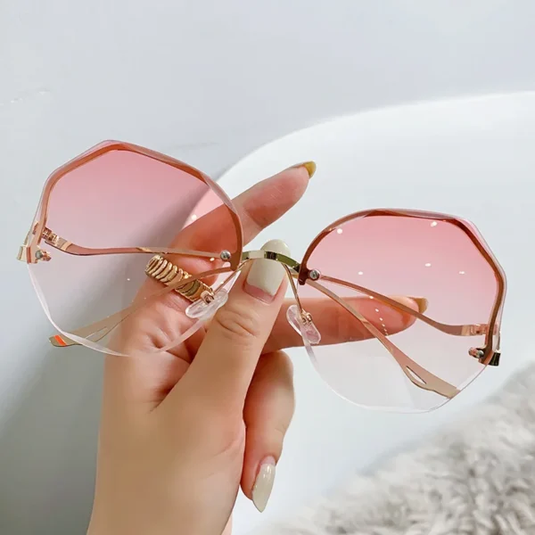 European American Style Hexagon Sunglasses – Best Ladies Sunglasses for Women - Image 10