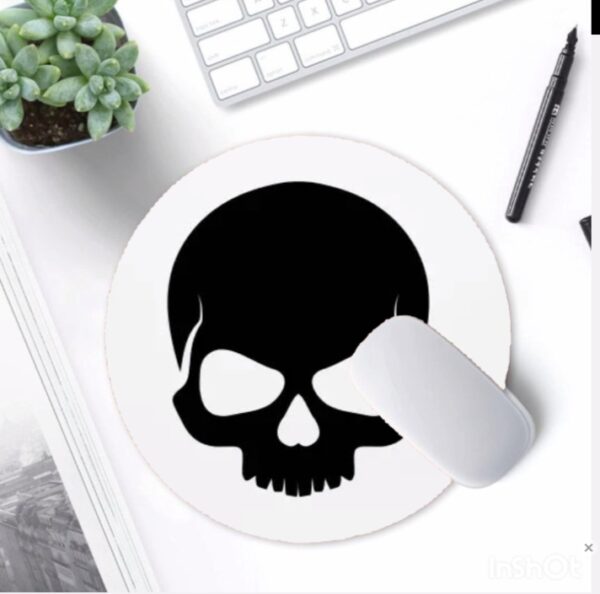 skull printed mouse pad